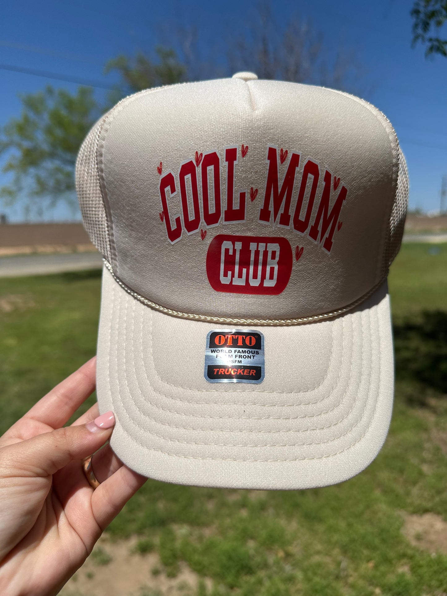 Cool Mom Club
